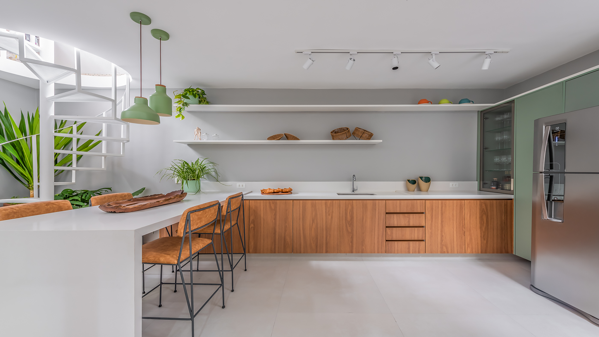 D755916-HDR-Edit-2048x1152