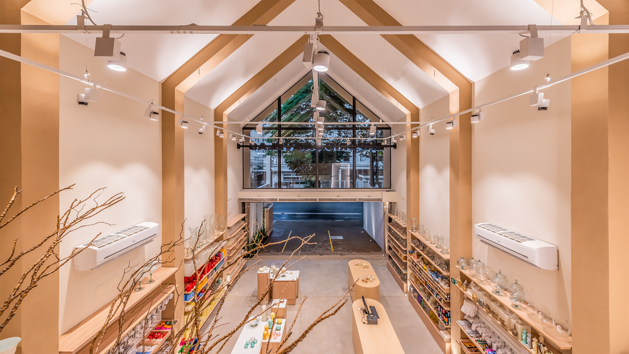 D758626-HDR-12-1280x720